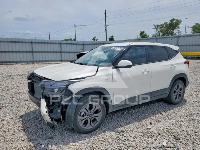 2025 KIA Seltos фото