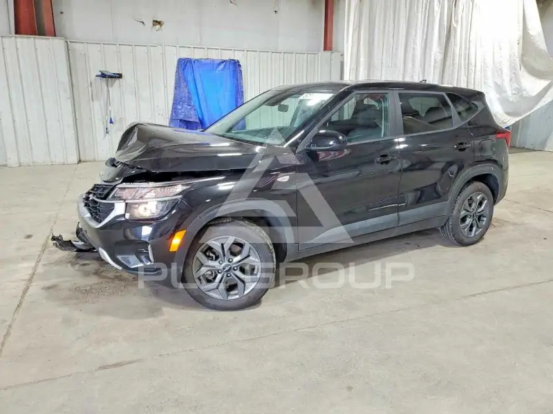 2025 KIA Seltos фото