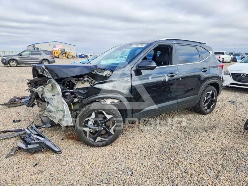 2025 KIA Seltos фото
