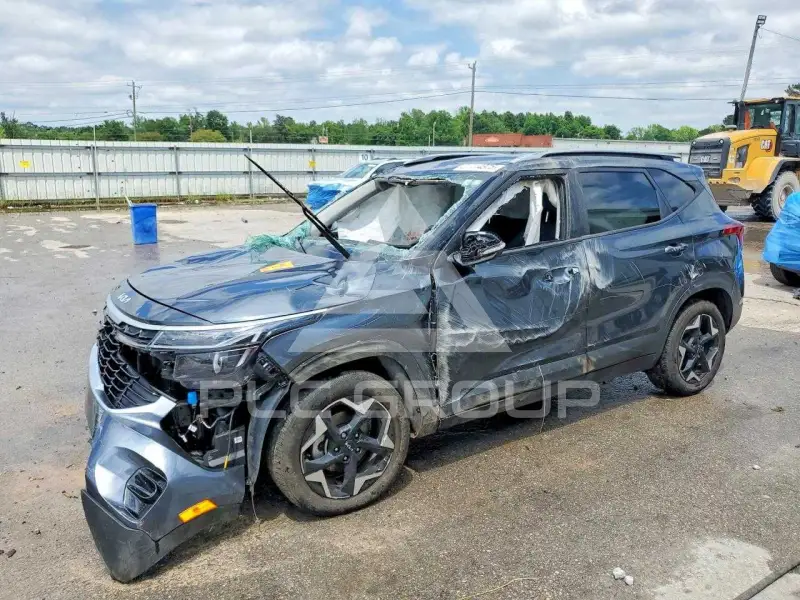 2025 KIA Seltos фото