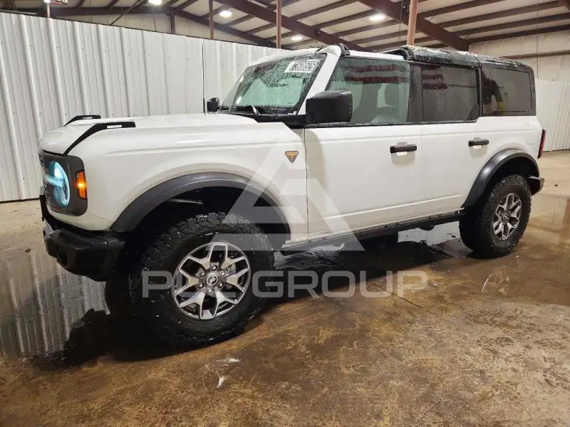 2025 Ford BRONCO фото
