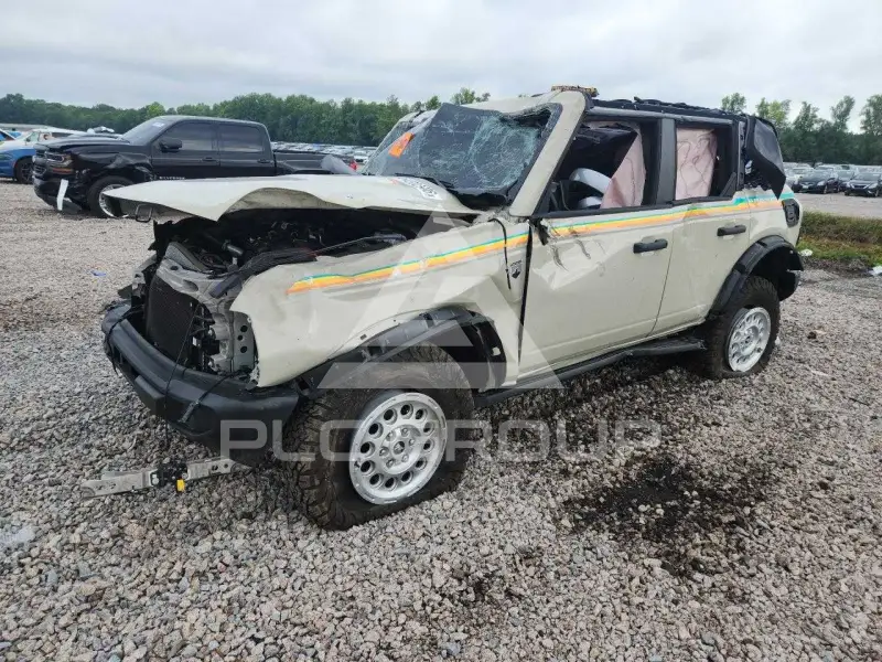 2025 Ford BRONCO фото