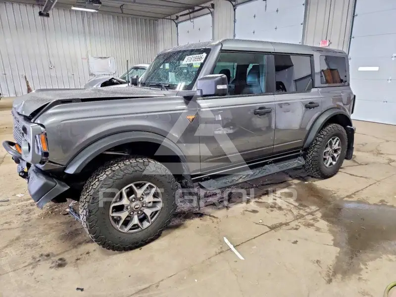 2025 Ford BRONCO photo