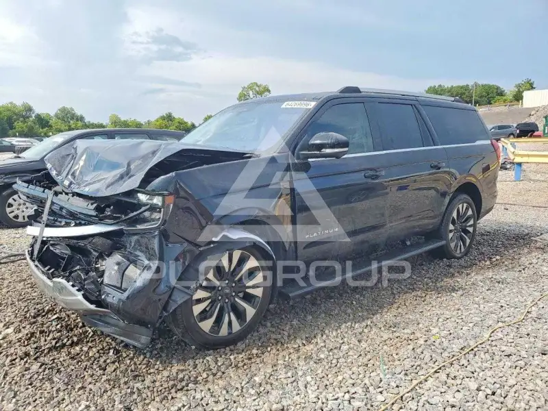 2025 Ford EXPEDITION photo