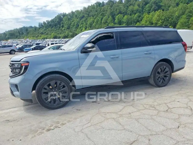 2025 Ford EXPEDITION photo