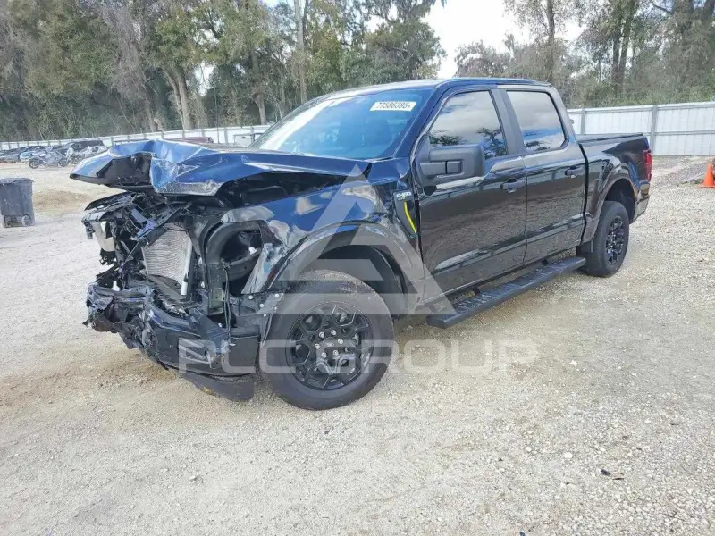 2025 Ford F-150 фото
