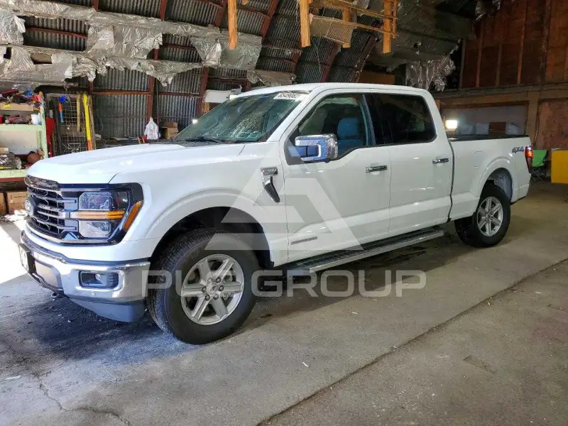 2025 Ford F-150 фото