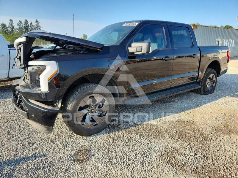 2025 Ford F-150 фото