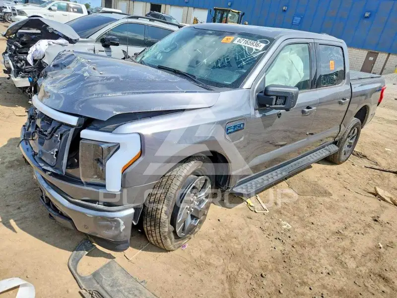 2025 Ford F-150 фото