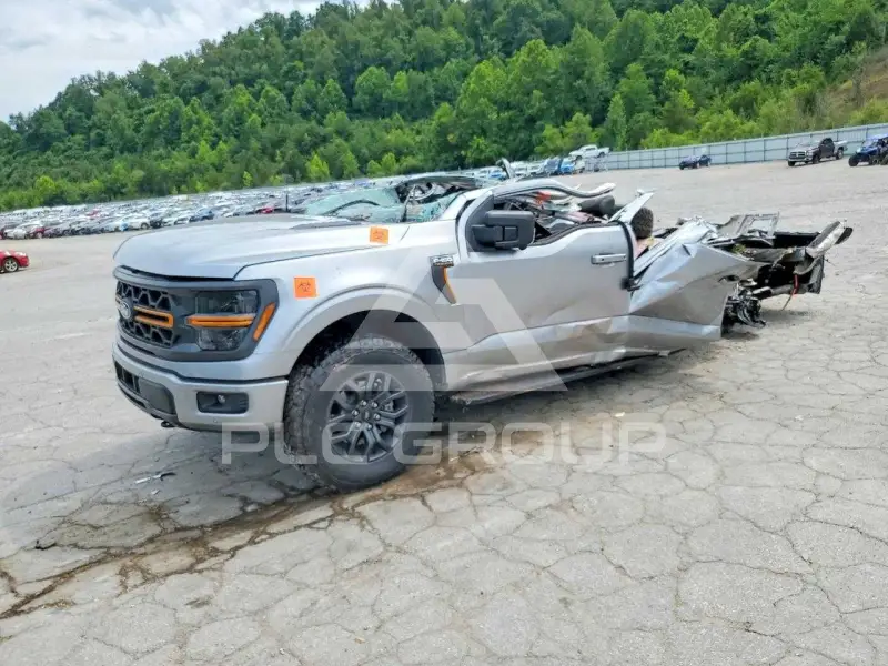 2025 Ford F-150 фото