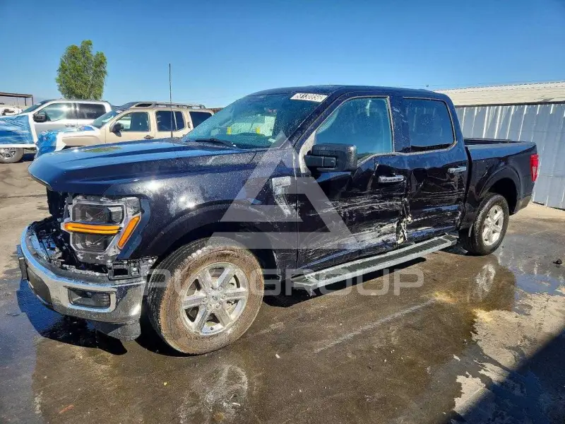 2025 Ford F-150 фото
