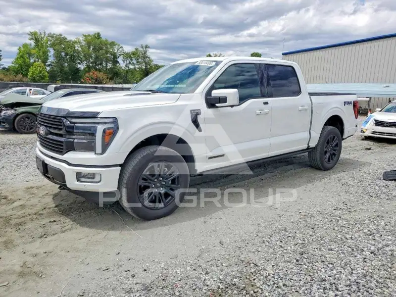 2025 Ford F-150 фото