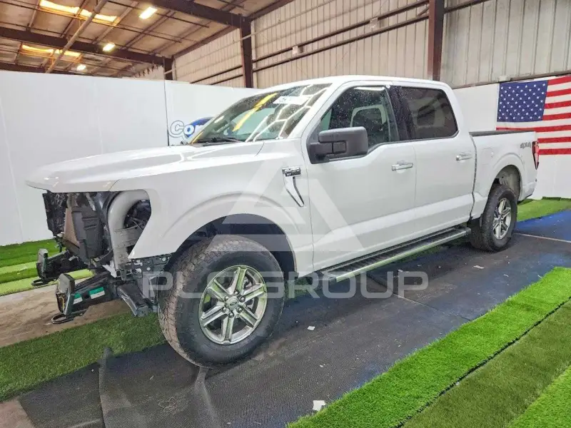 2025 Ford F-150 фото
