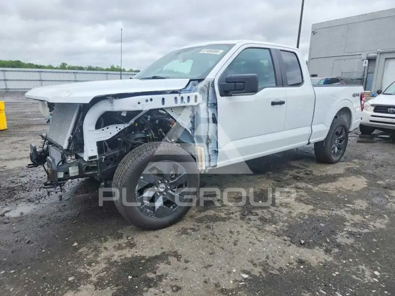 2025 Ford F-150 фото