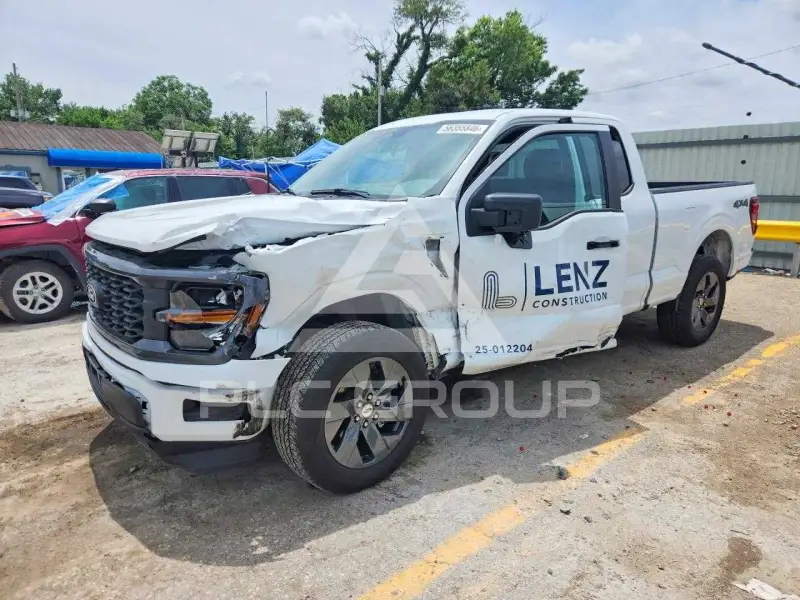 2025 Ford F-150 photo
