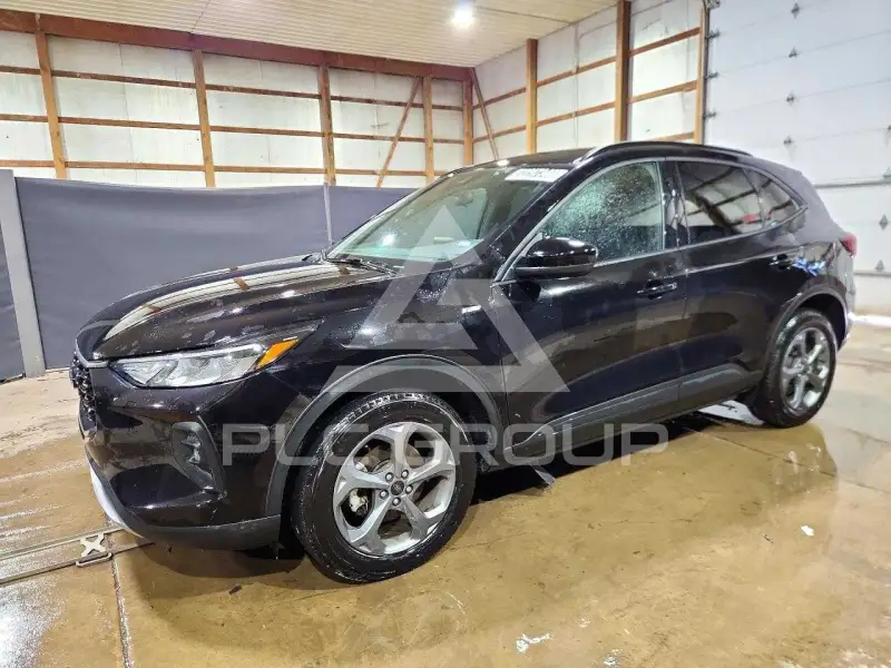 2025 Ford ESCAPE photo