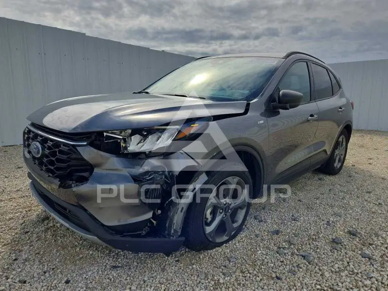 2025 Ford ESCAPE photo