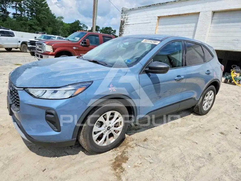 2025 Ford ESCAPE photo
