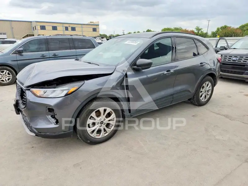 2025 Ford ESCAPE photo
