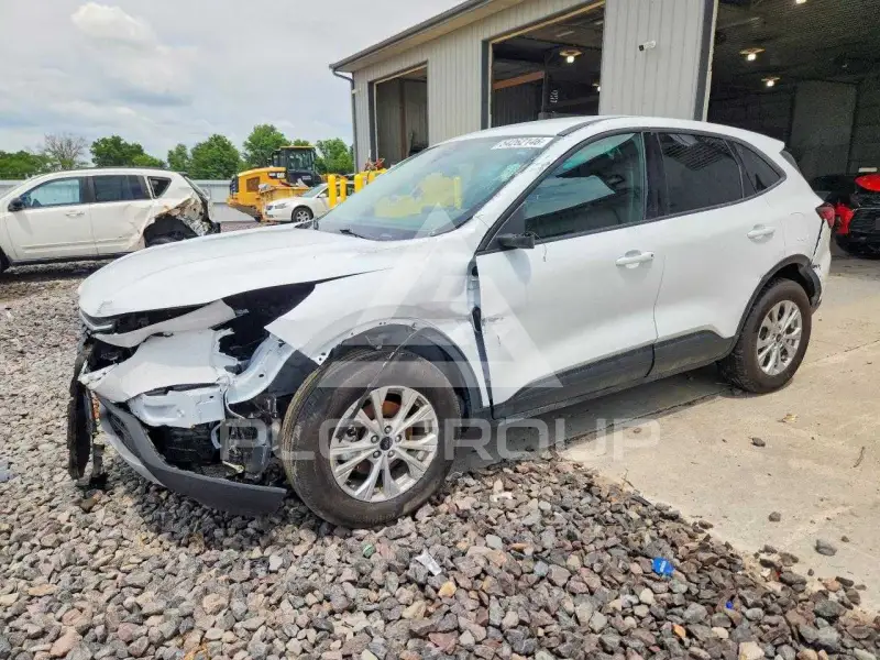 2025 Ford ESCAPE photo