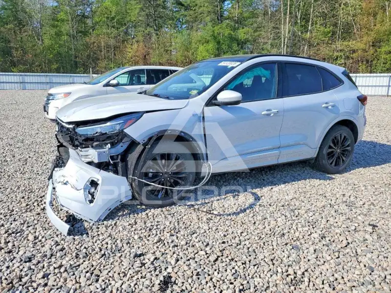2025 Ford ESCAPE фото