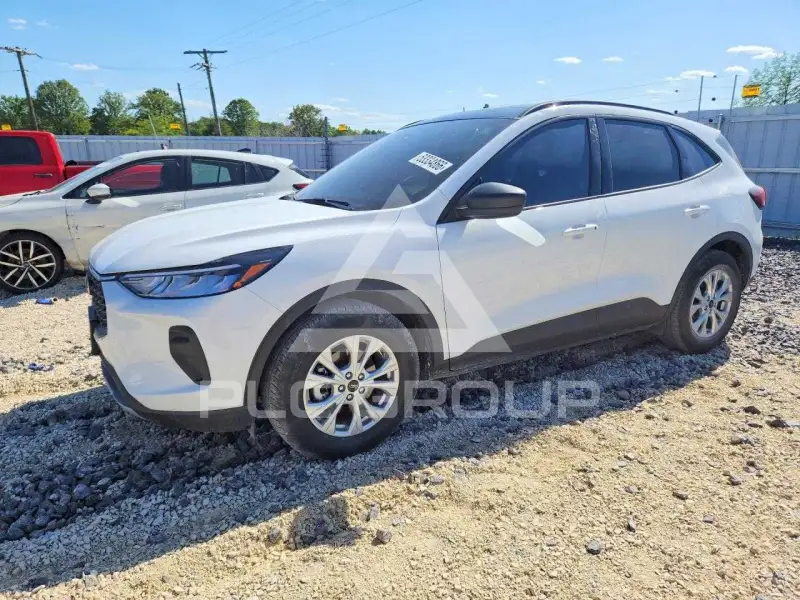 2025 Ford ESCAPE photo