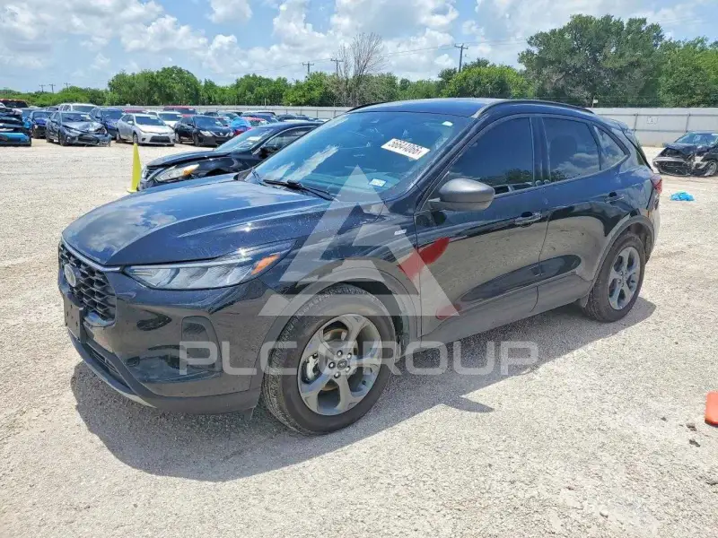 2025 Ford ESCAPE photo