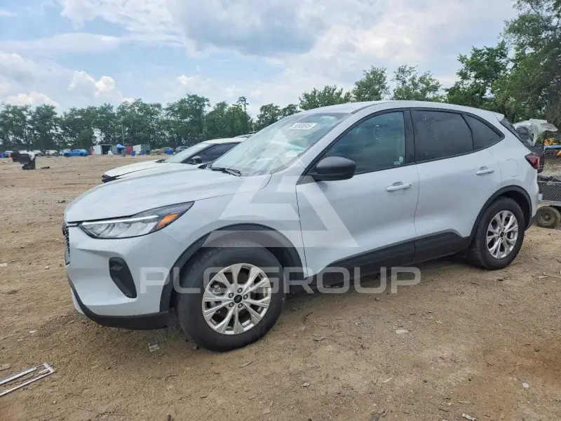 2025 Ford ESCAPE photo