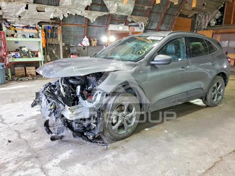 2025 Ford ESCAPE фото