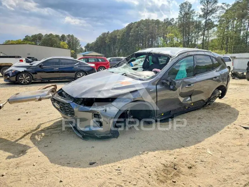 2025 Ford ESCAPE photo
