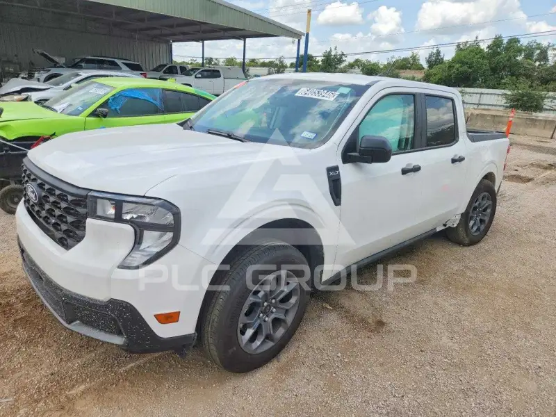 2025 Ford Maverick photo