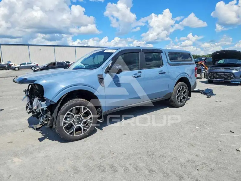 2025 Ford Maverick photo