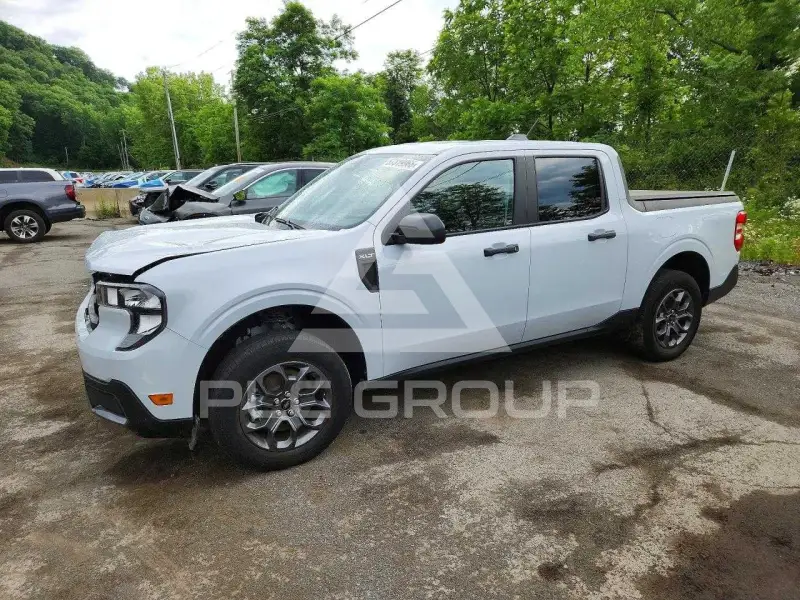 2025 Ford Maverick photo