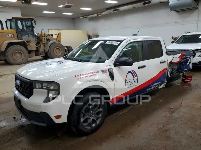 2025 Ford Maverick photo