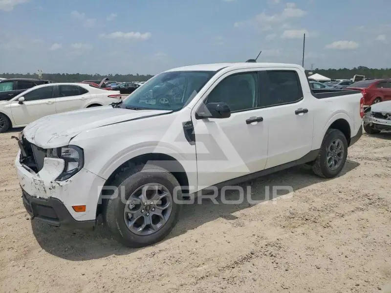 2025 Ford Maverick photo