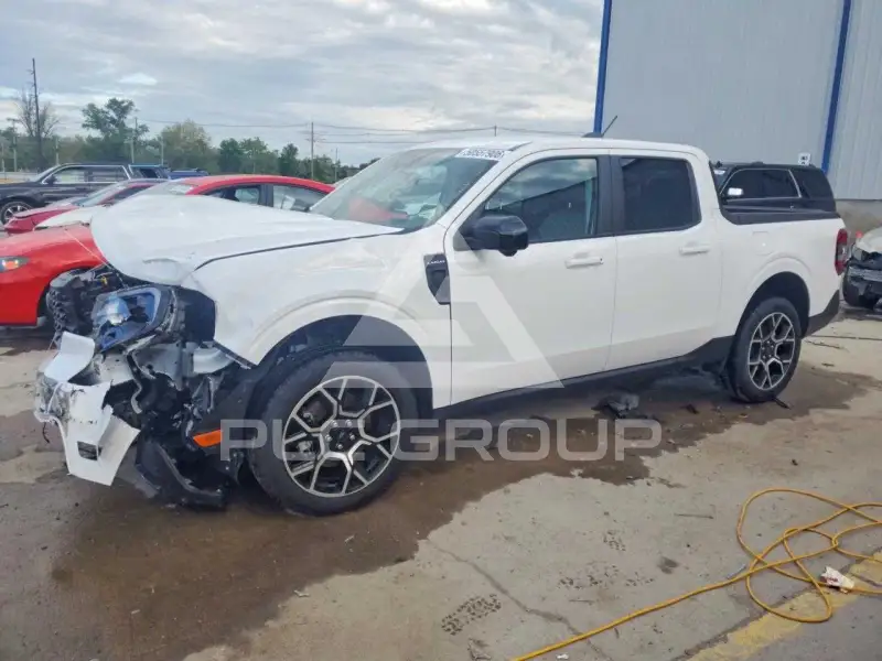2025 Ford Maverick photo