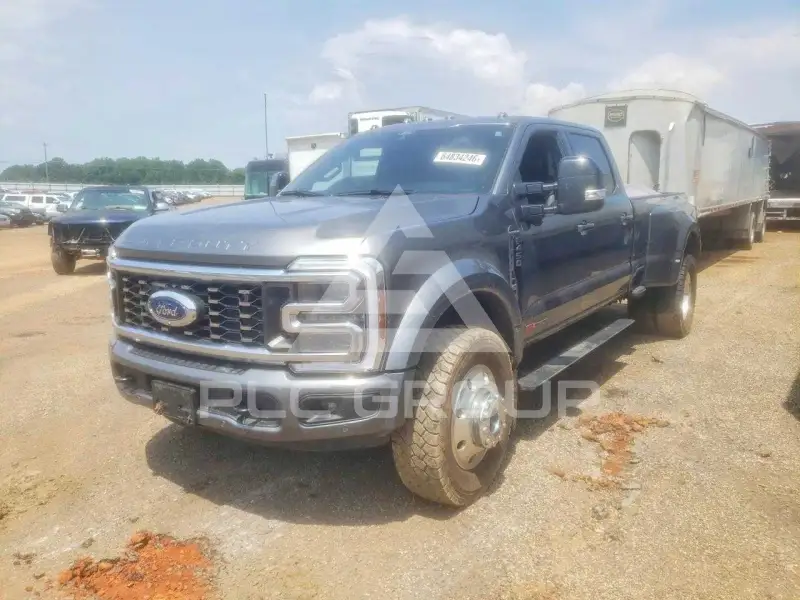 2025 Ford F-450 фото