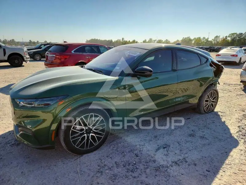 2025 Ford MUSTANG фото