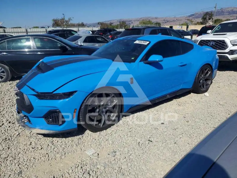 2025 Ford MUSTANG фото