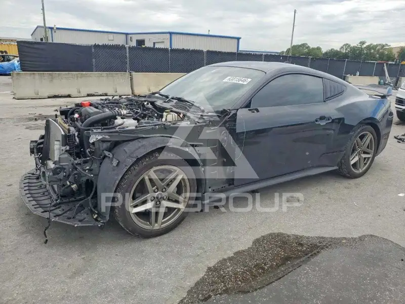 2025 Ford MUSTANG фото