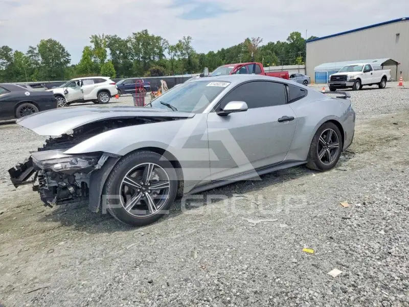 2025 Ford MUSTANG фото