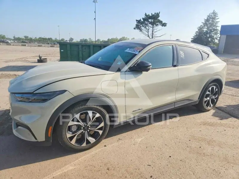 2025 Ford MUSTANG photo