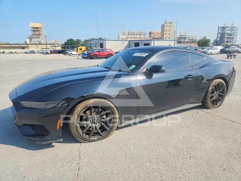 2025 Ford MUSTANG photo