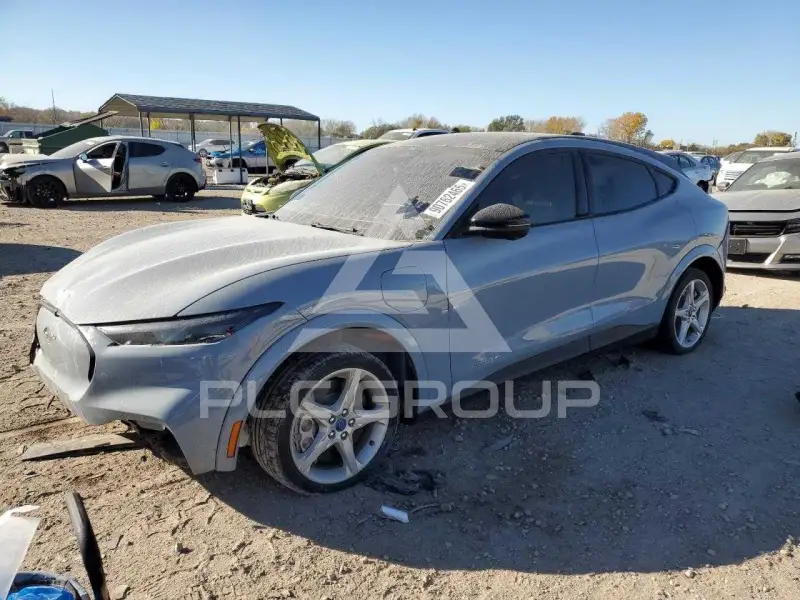 2025 Ford MUSTANG фото