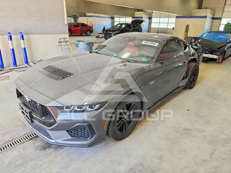 2025 Ford MUSTANG фото