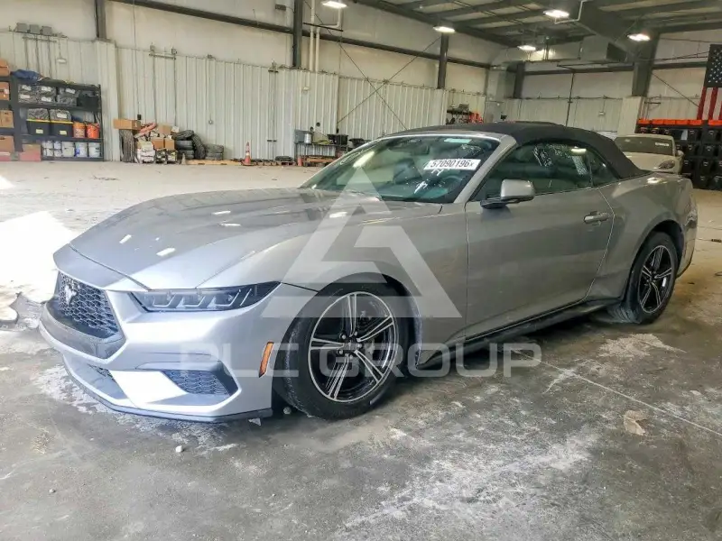 2025 Ford MUSTANG фото