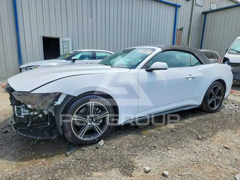 2025 Ford MUSTANG фото