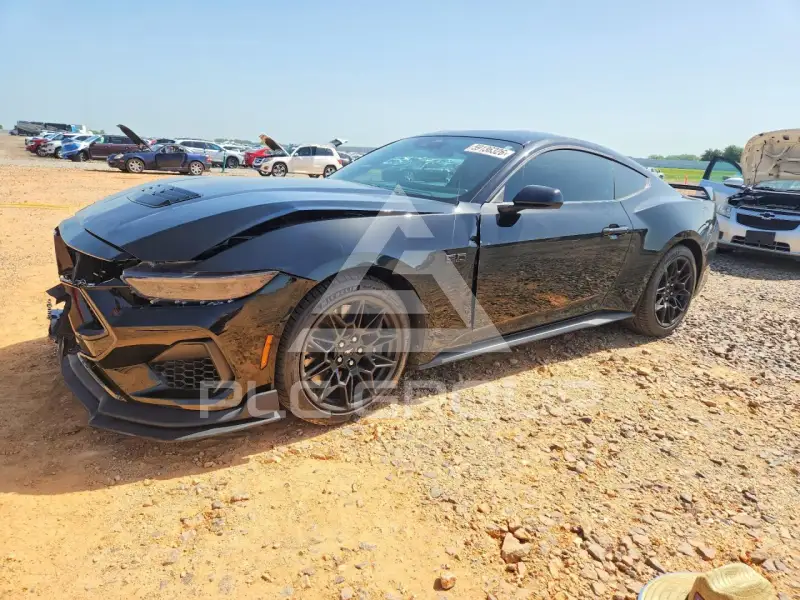 2025 Ford MUSTANG photo