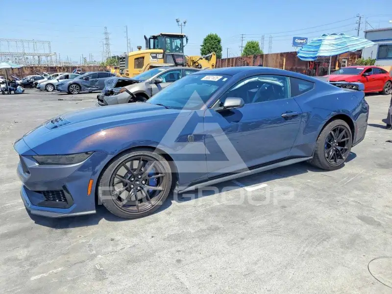 2025 Ford MUSTANG фото