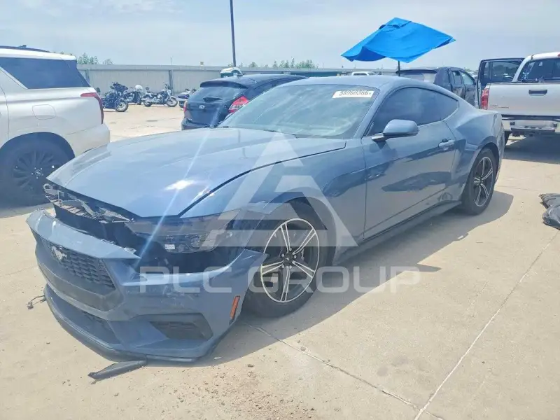 2025 Ford MUSTANG фото